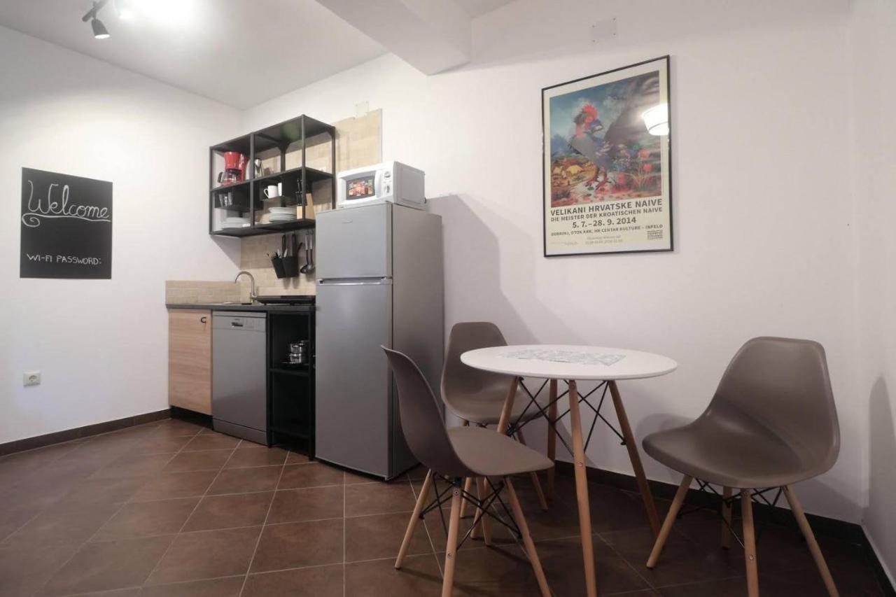 Apartman Studio Pesja Omisalj Exterior photo